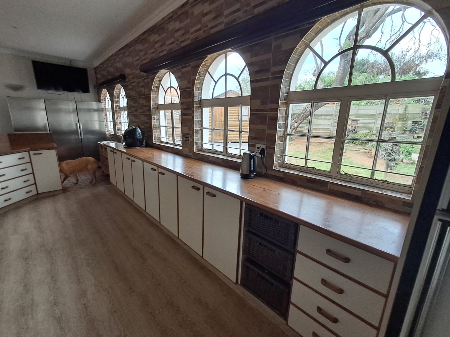 4 Bedroom Property for Sale in Vanes Estate Eastern Cape